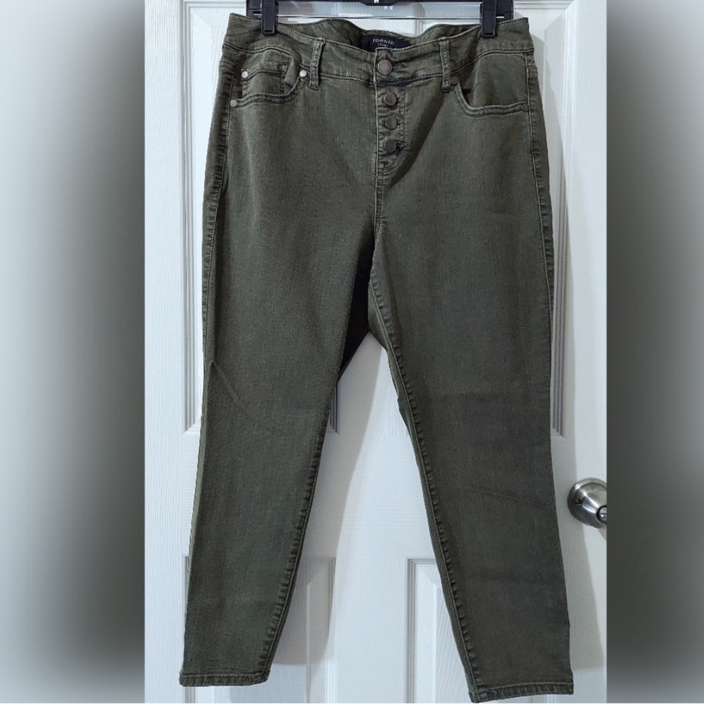 Torrid Cropped Skinny Ankle Jeans